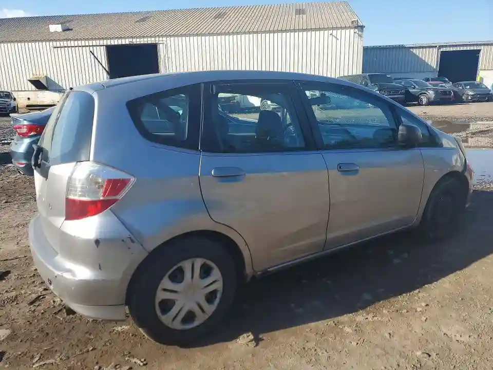 JHMGE8H25AS013092 2010 HONDA FIT-2