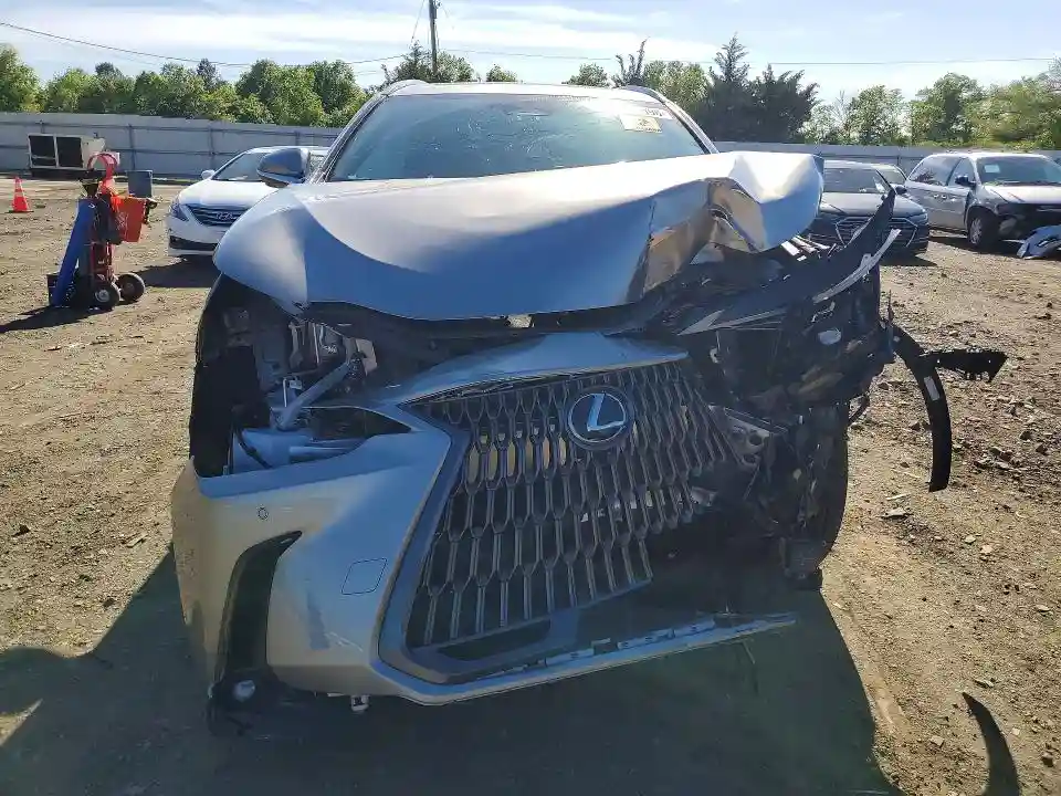 2T2GGCEZ9RC039011 2024 LEXUS NX-4