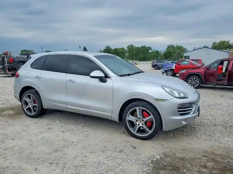 WP1AA2A29BLA05758 2011 PORSCHE CAYENNE-0
