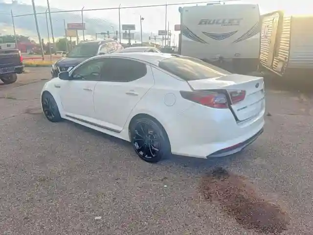 KNAGM4AD0F5089069 2015 KIA OPTIMA-2