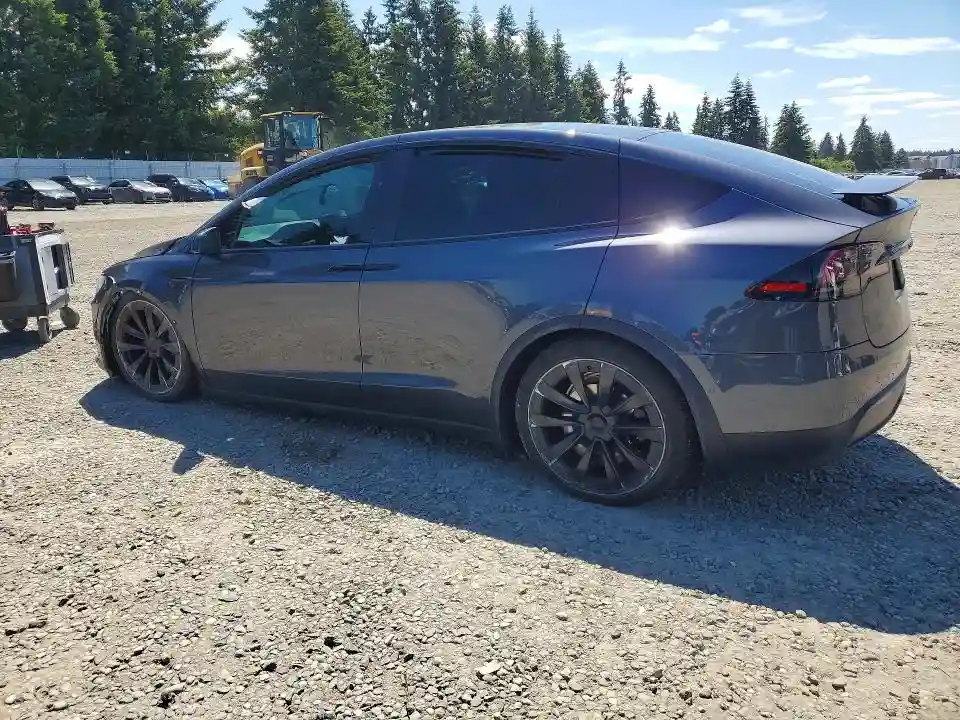 7SAXCBE56PF374617 2023 TESLA MODEL X-1