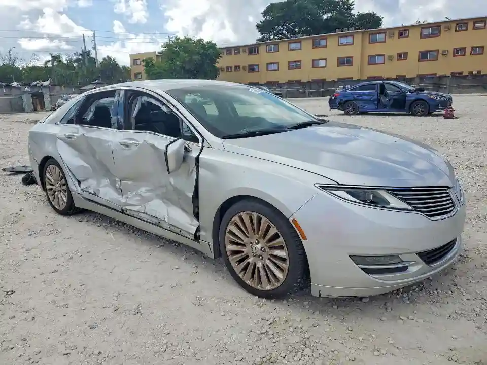 3LN6L2GK3GR608931 2016 LINCOLN MKZ-3