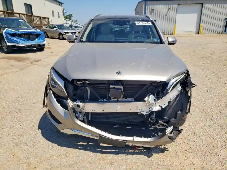 WDC0G4KB9KV159844 2019 MERCEDES-BENZ GLC-CLASS-4