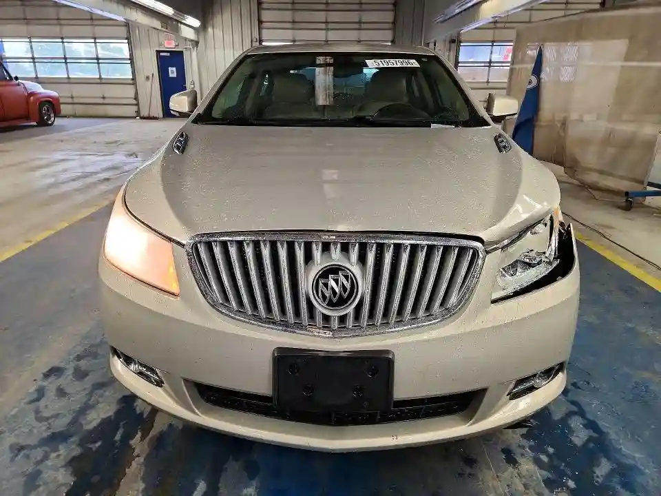1G4GC5EG5AF281666 2010 BUICK LACROSSE-4