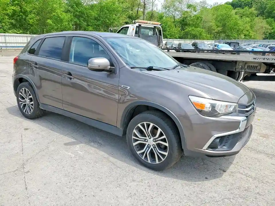 JA4AR3AU4JZ028937 2018 MITSUBISHI OUTLANDER-3