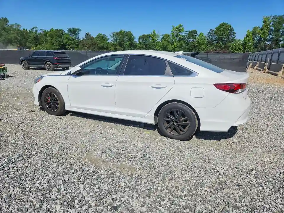 5NPE24AF7JH620407 2018 HYUNDAI SONATA-1