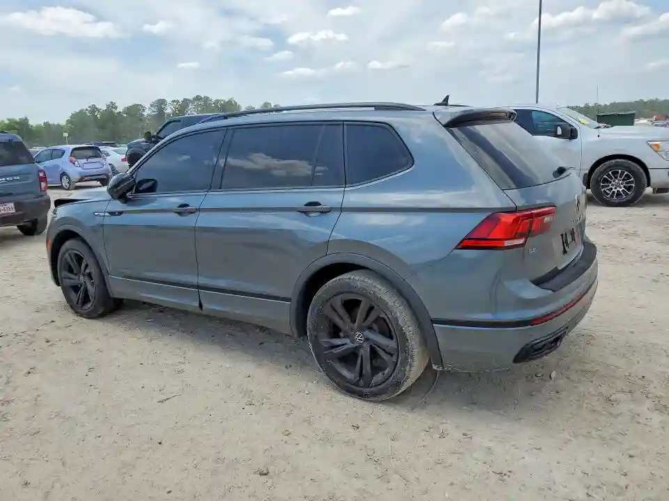 3VVCB7AX6PM140509 2023 VOLKSWAGEN TIGUAN-1