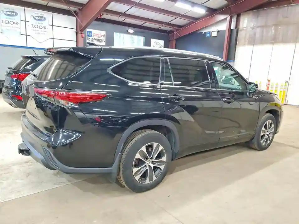 5TDGBRCH0NS539205 2022 TOYOTA HIGHLANDER-2