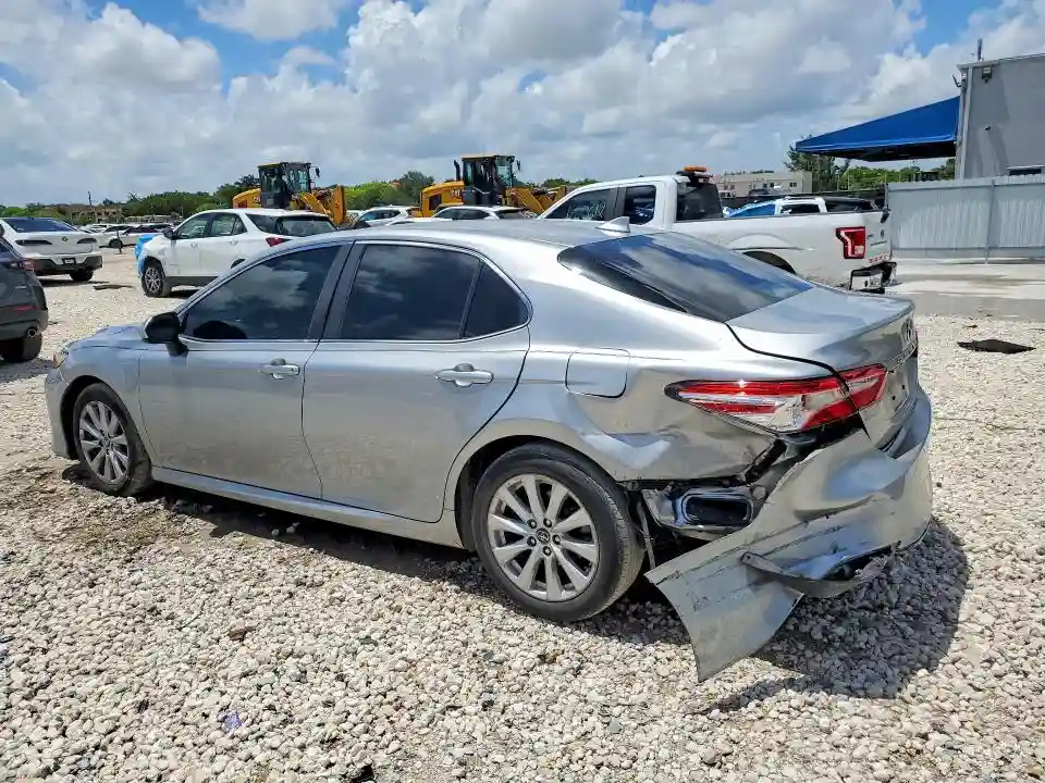 4T1C11AK9LU861296 2020 TOYOTA CAMRY-1