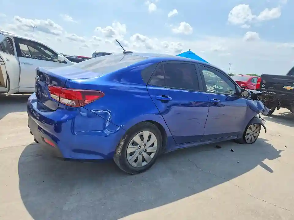 3KPA24AD2LE311562 2020 KIA RIO-2