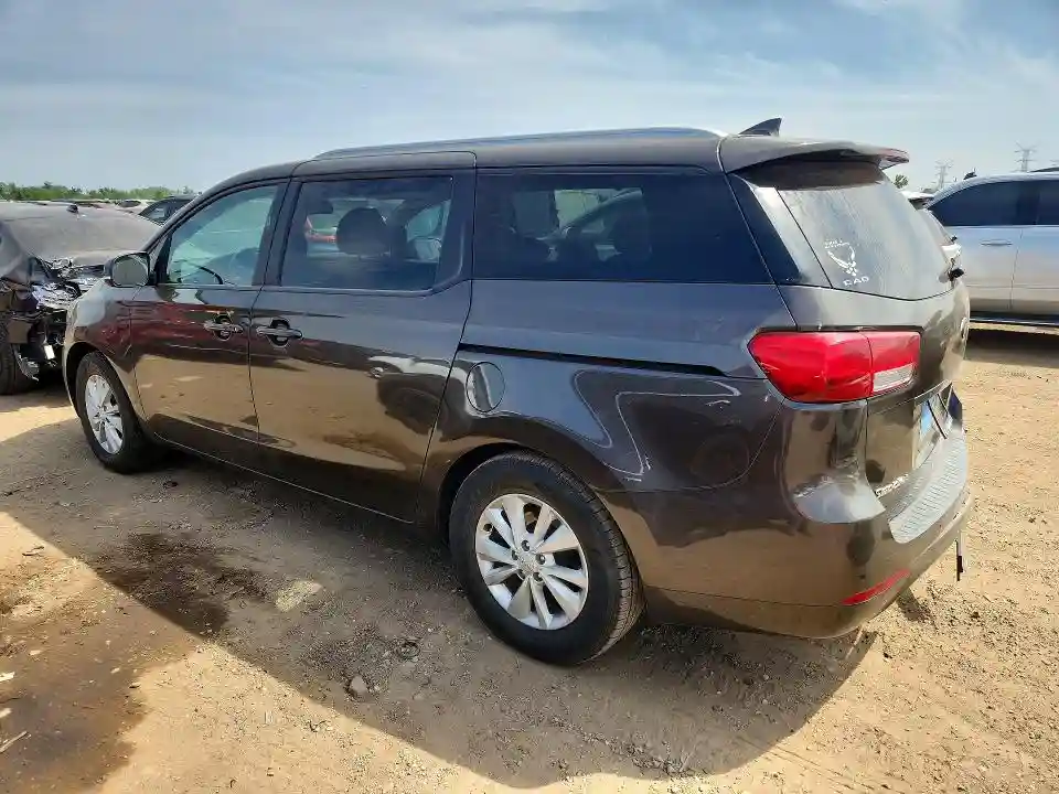 KNDMB5C12J6378834 2018 KIA SEDONA-1