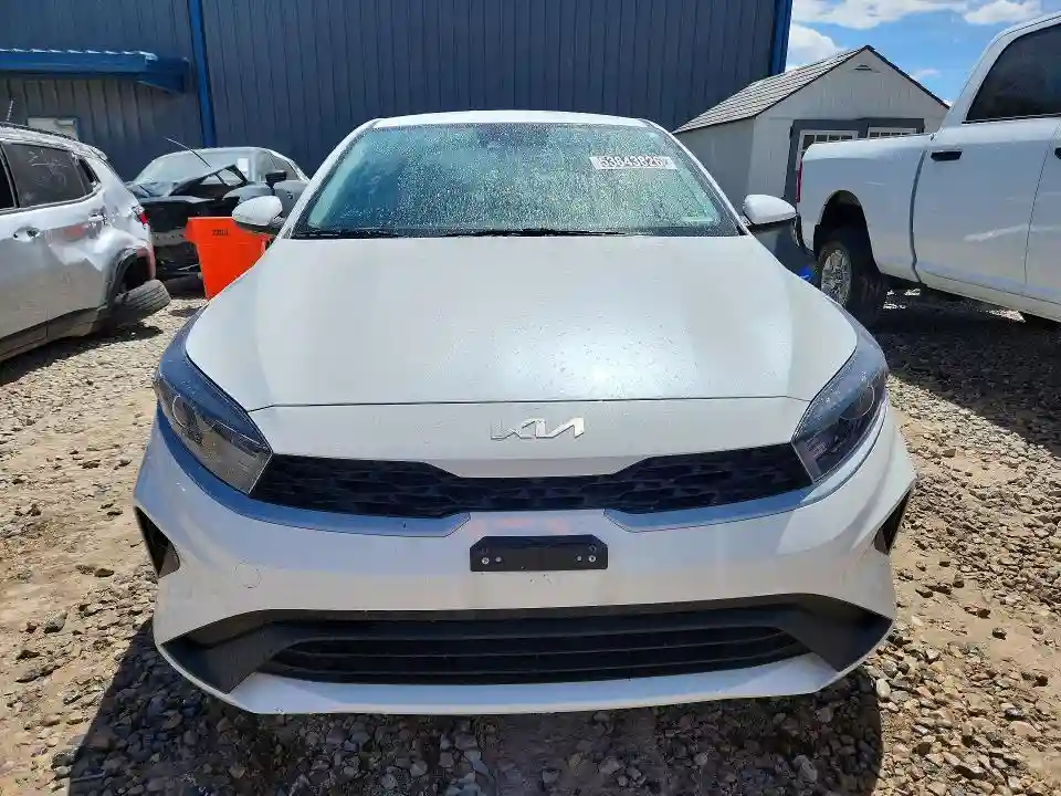 3KPF24AD9RE798791 2024 KIA FORTE-4