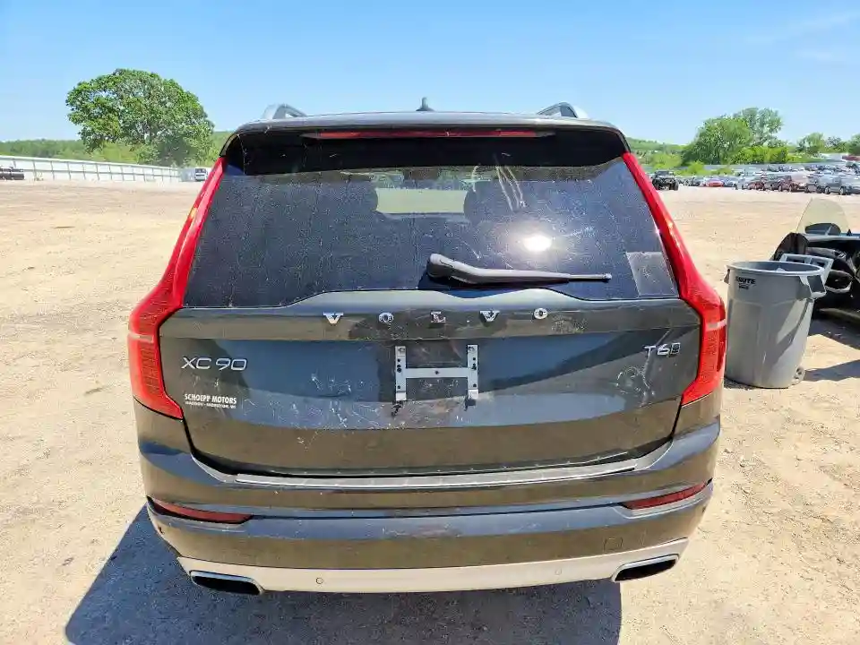 YV4A22PK4J1203810 2018 VOLVO XC90-5