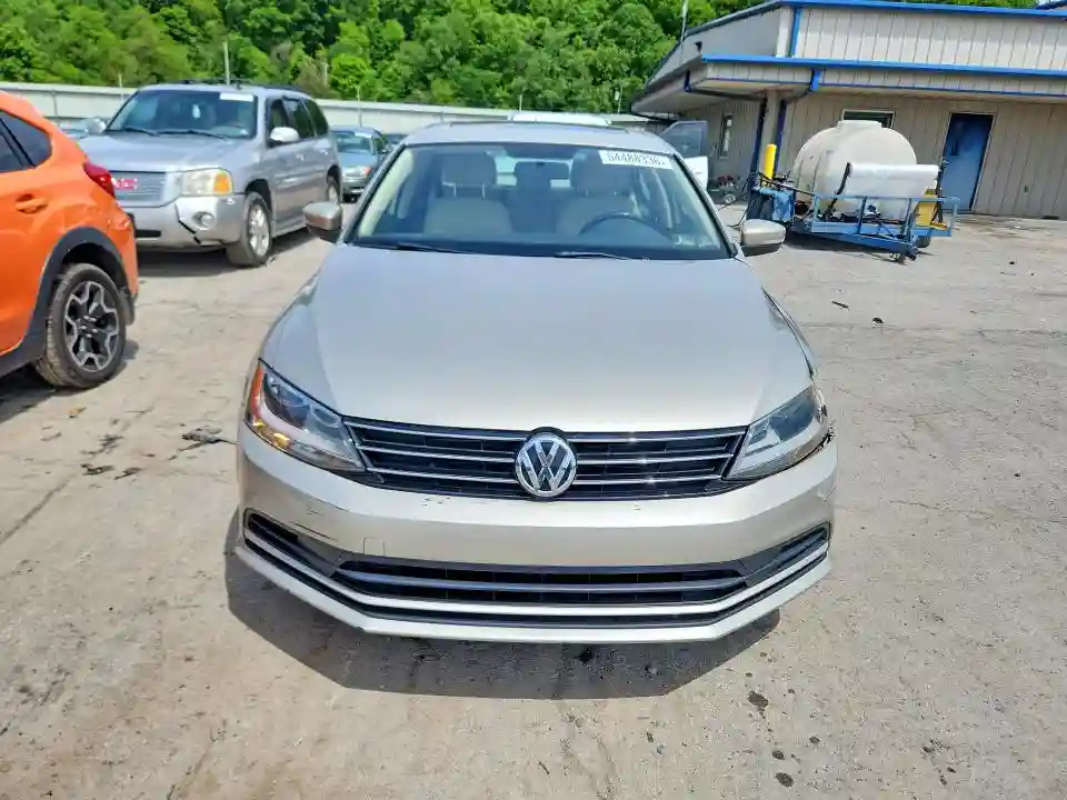 3VWD17AJ2FM284667 2015 VOLKSWAGEN JETTA-4