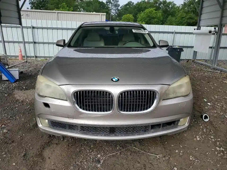 WBAKB8C52ACY63260 2010 BMW 7 SERIES-4