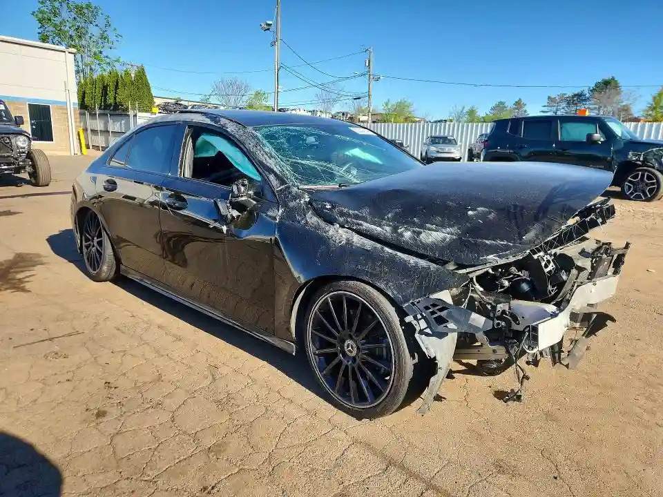 WDD3G4EB8KW012428 2019 MERCEDES-BENZ A-CLASS-3