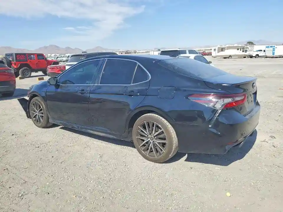 4T1G11AK3NU623772 2022 TOYOTA CAMRY-1