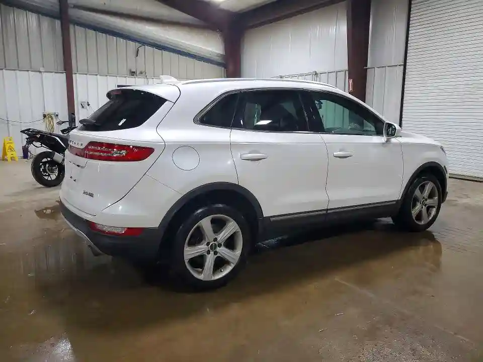 5LMCJ1D94GUJ21814 2016 LINCOLN MKC-2