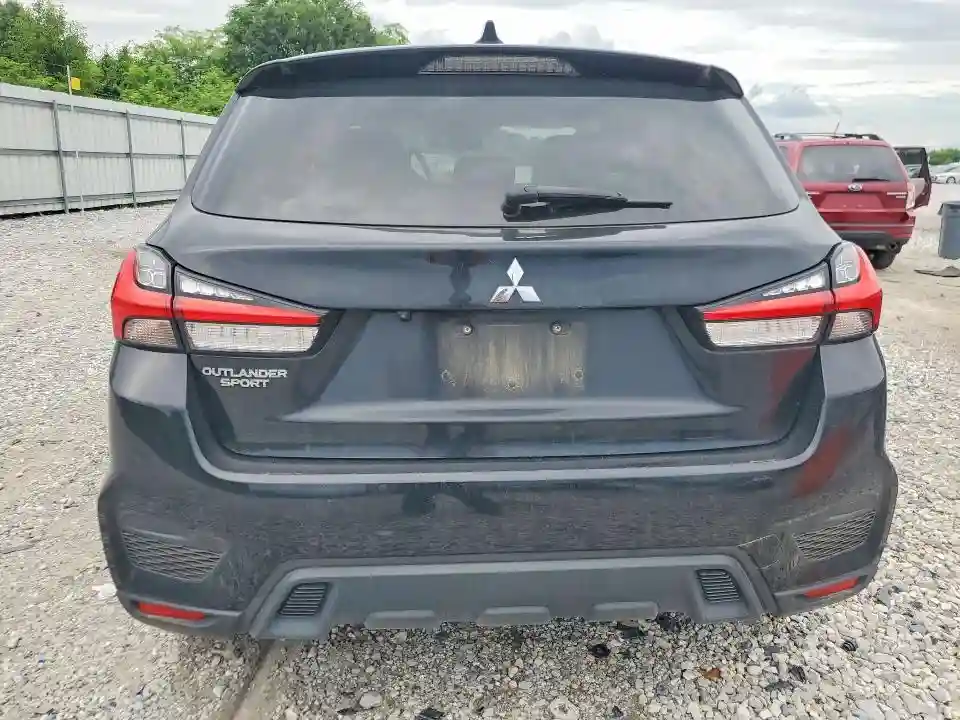 JA4APUAU5MU033139 2021 MITSUBISHI OUTLANDER-5
