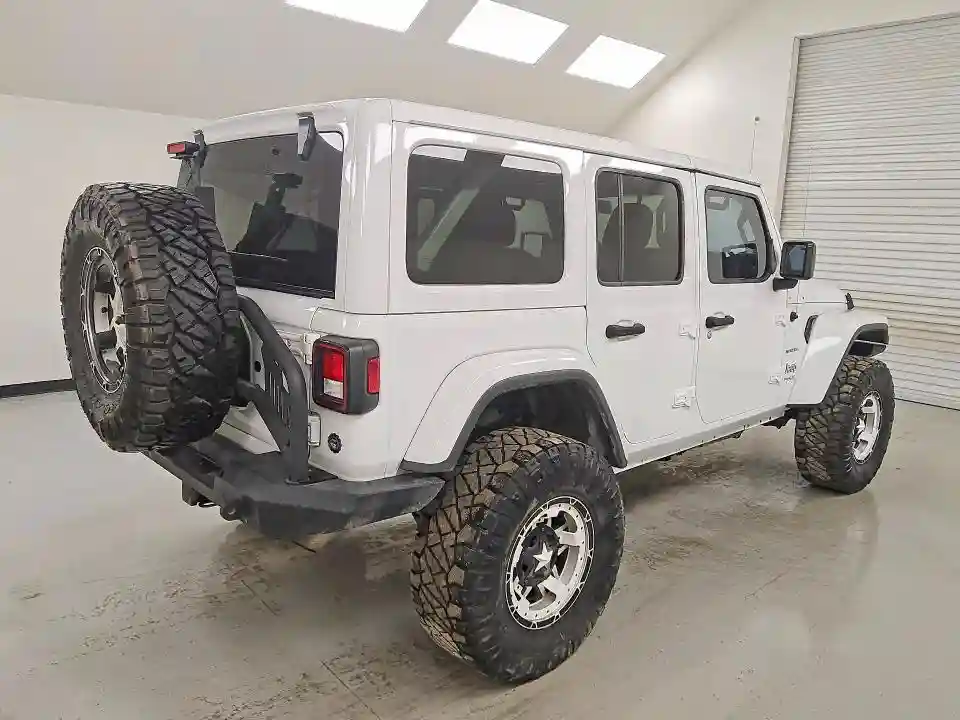 1C4HJXEG3JW193631 2018 JEEP WRANGLER-2