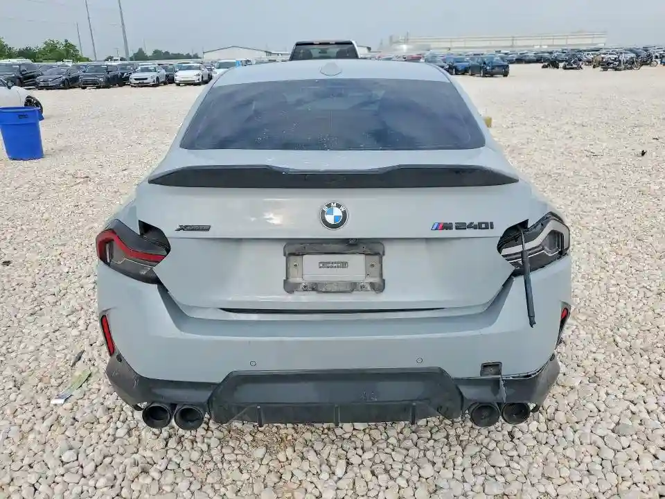 3MW53CM06R8E51782 2024 BMW M2-5