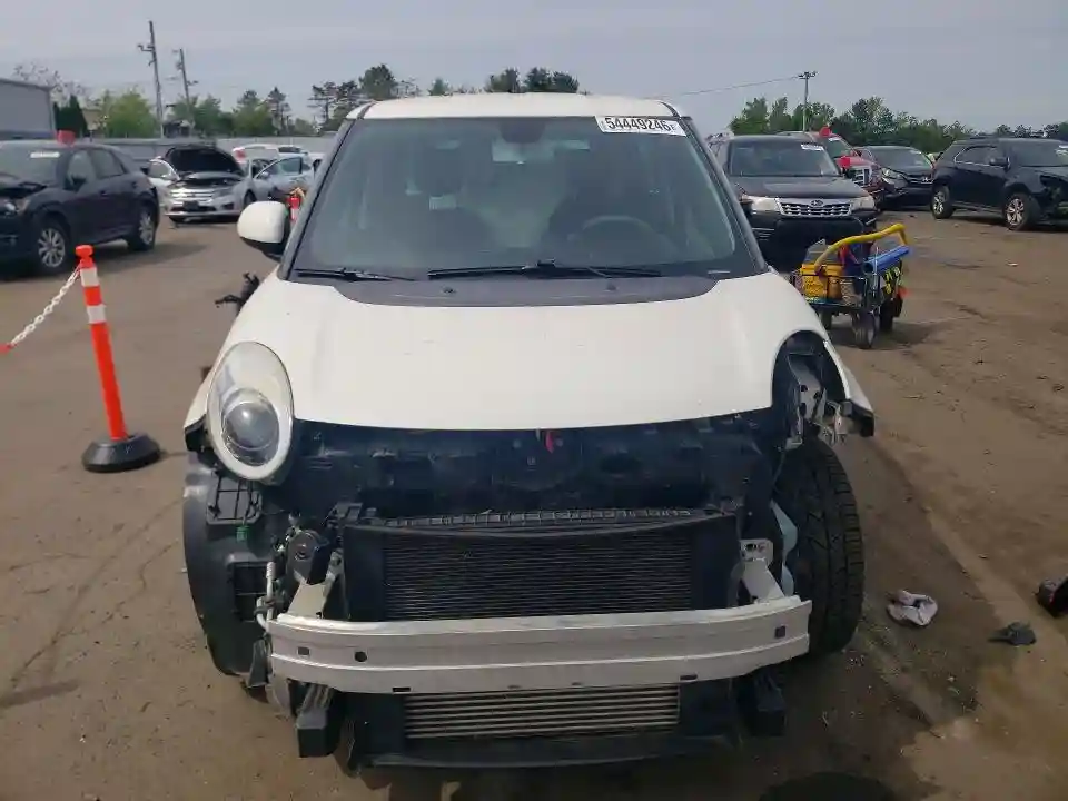 ZFBCFABH3EZ028546 2014 FIAT 500-4