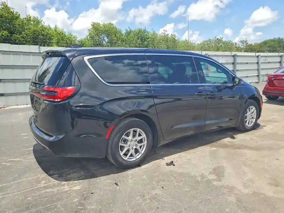 2C4RC1BG3SR597927 2025 CHRYSLER PACIFICA-2
