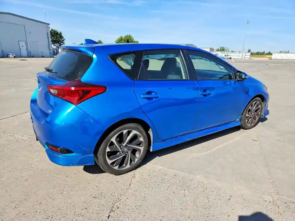 JTNKARJE5JJ574539 2018 TOYOTA COROLLA-2