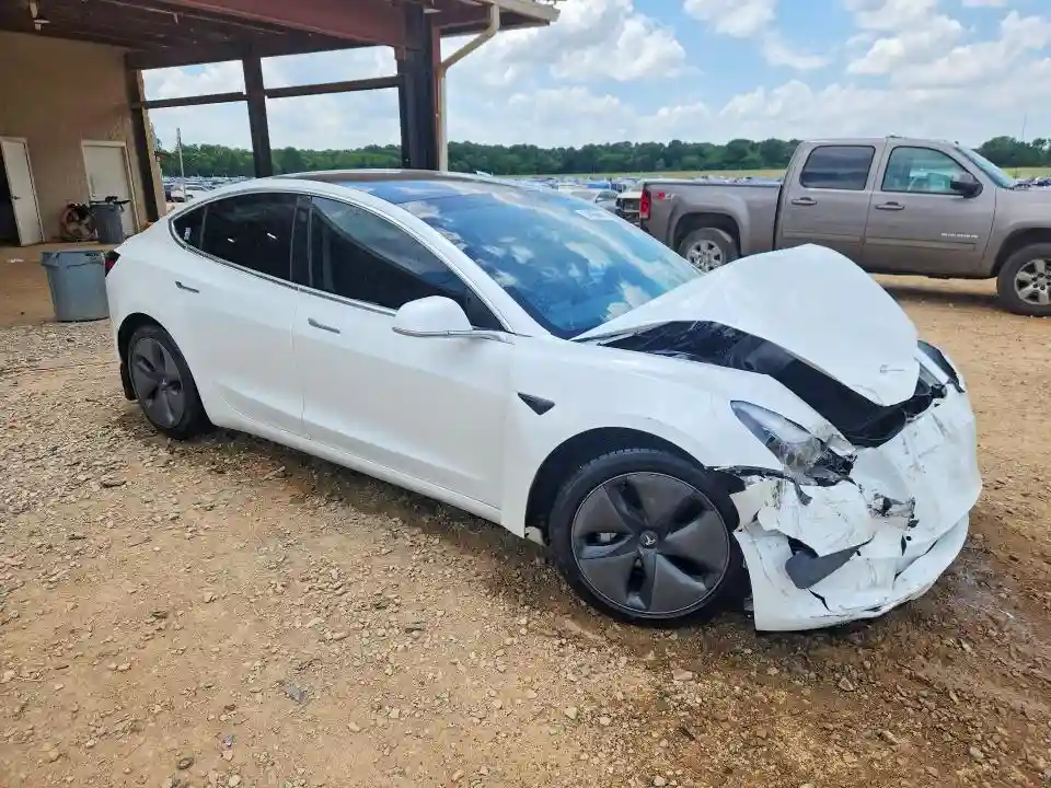 5YJ3E1EB2LF665339 2020 TESLA MODEL 3-3