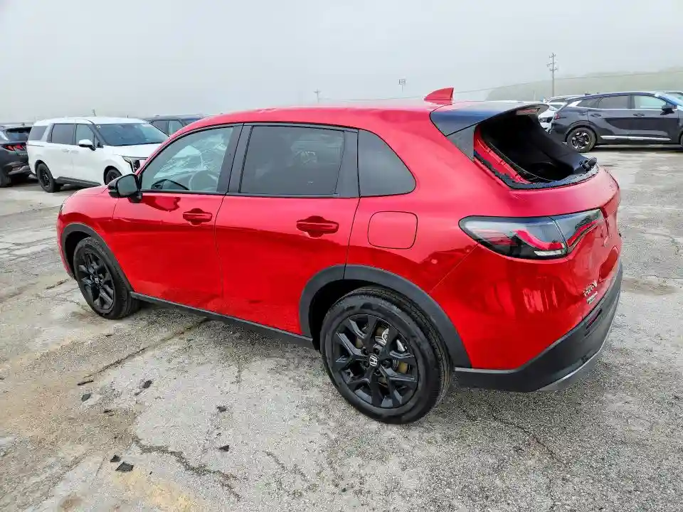 3CZRZ2H53RM749498 2024 HONDA HR-V-1
