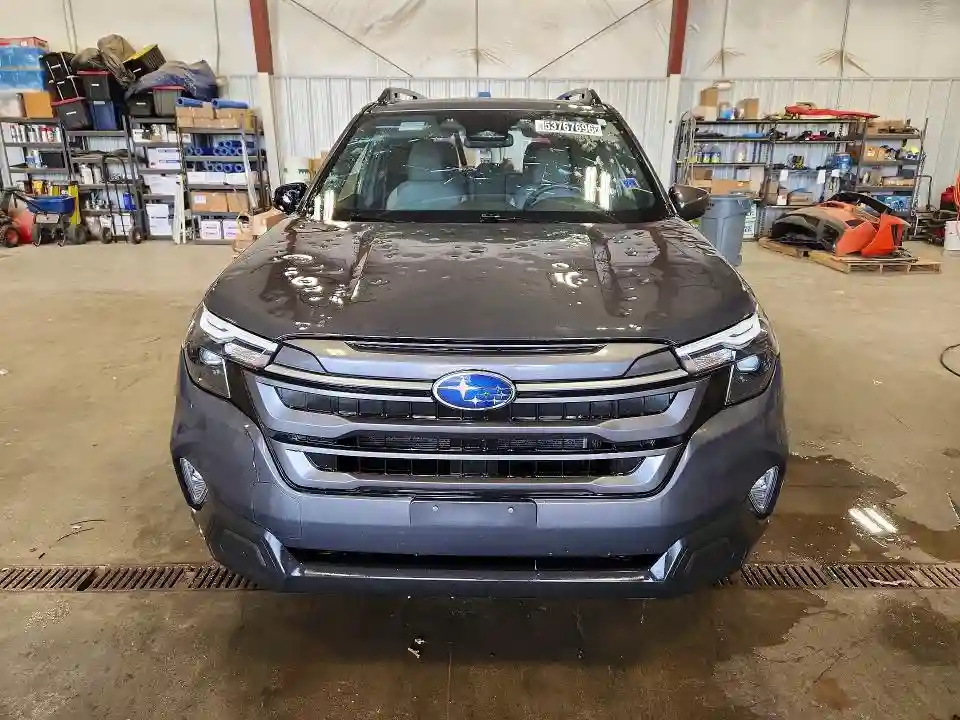 JF2SLDDC0SH454685 2025 SUBARU FORESTER-4