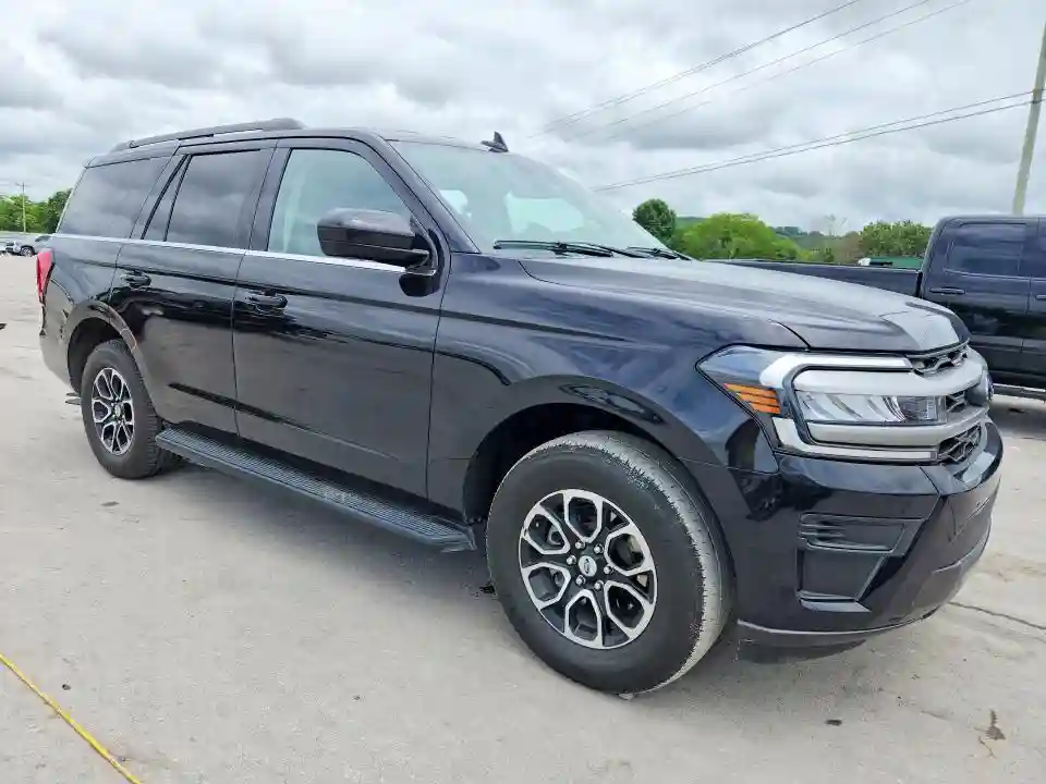 1FMJU1J84REA41892 2024 FORD EXPEDITION-3