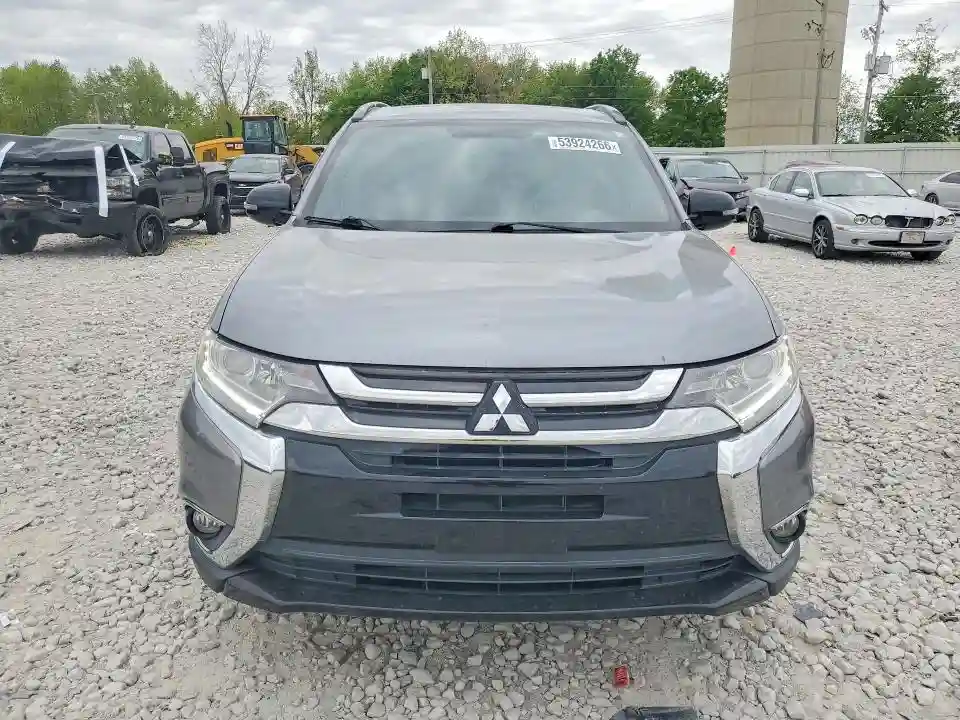 JA4AZ3A3XJZ031218 2018 MITSUBISHI OUTLANDER-4