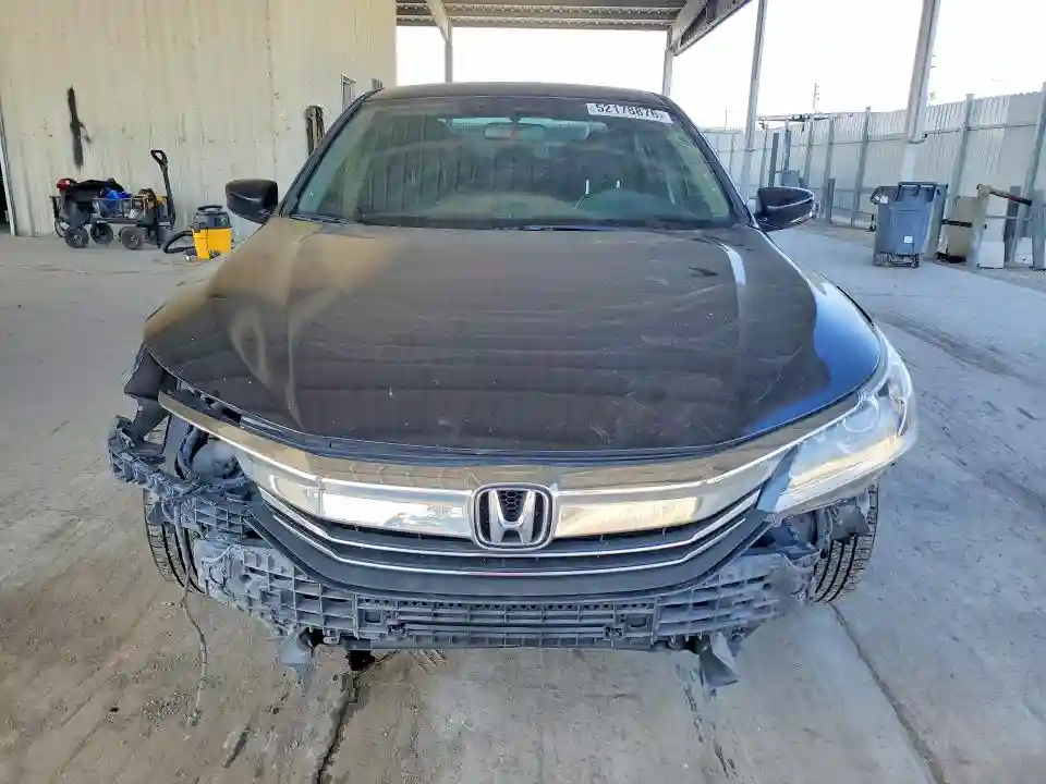 1HGCR2F33HA180517 2017 HONDA ACCORD-4