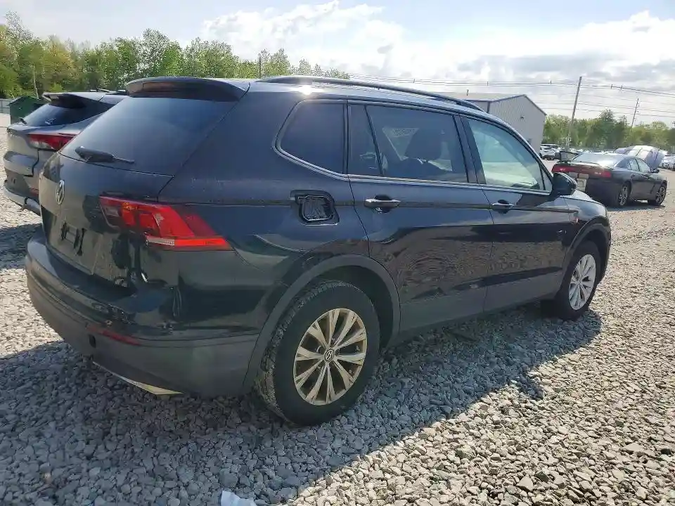 3VV0B7AX3KM018105 2019 VOLKSWAGEN TIGUAN-2