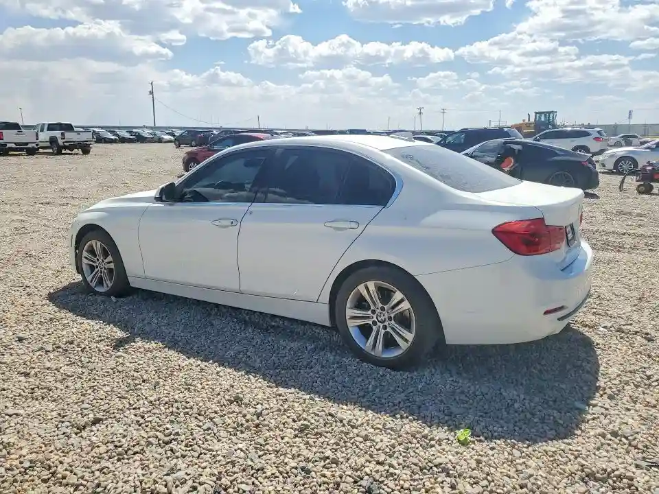 WBA8B9G30HNU56089 2017 BMW 3 SERIES-1