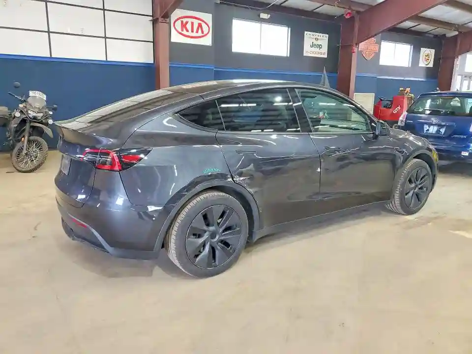 7SAYGDED4RF164743 2024 TESLA MODEL Y-2