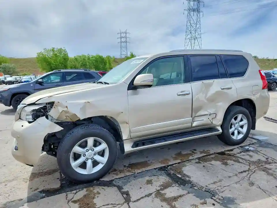 JTJJM7FXXA5013989 2010 LEXUS GX-0