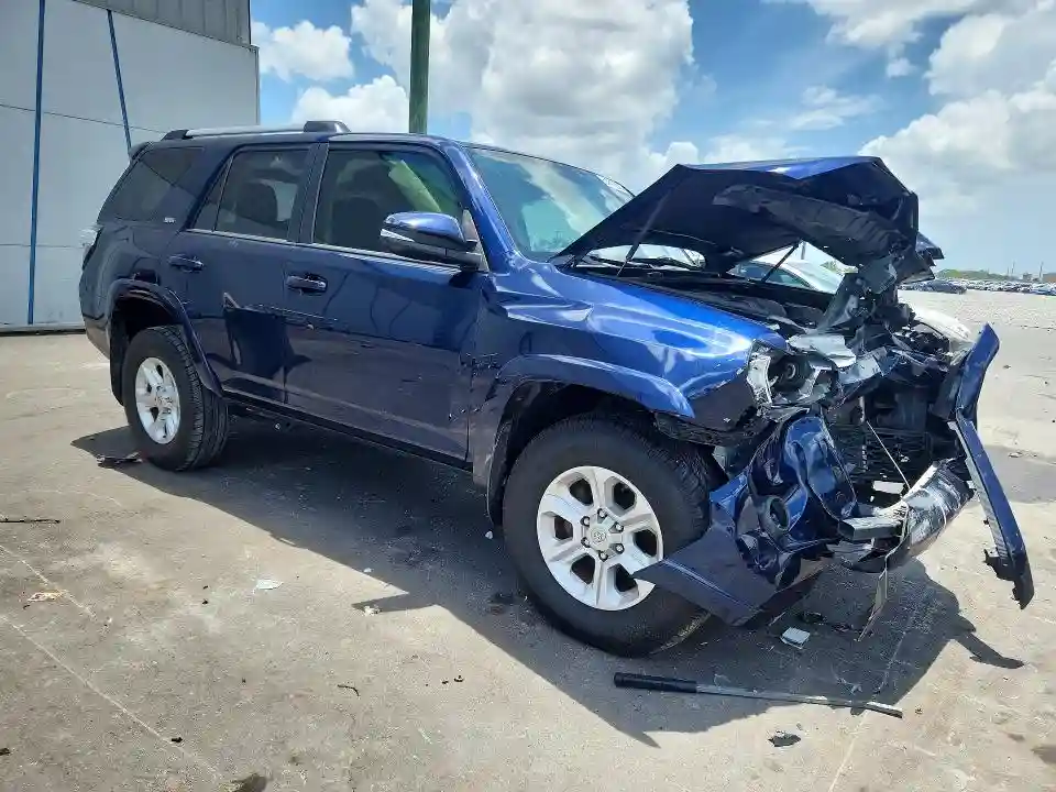 JTEZU5JR7K5207525 2019 TOYOTA 4RUNNER-3