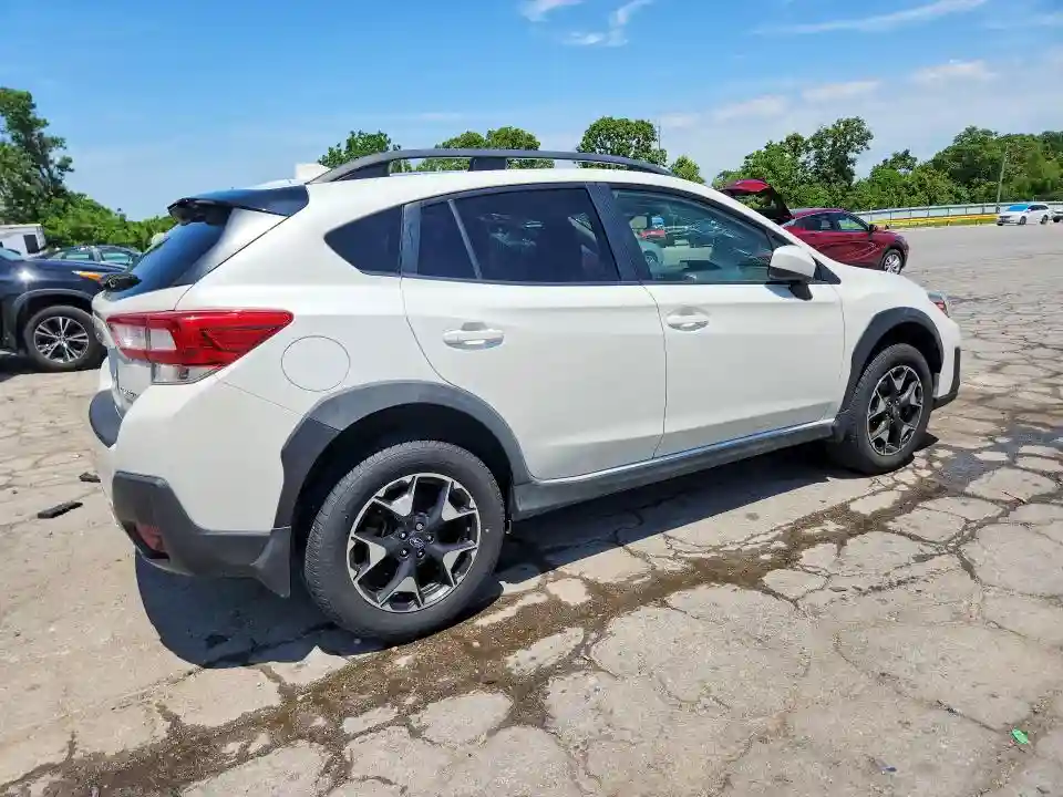 JF2GTAEC2KH316438 2019 SUBARU CROSSTREK-2
