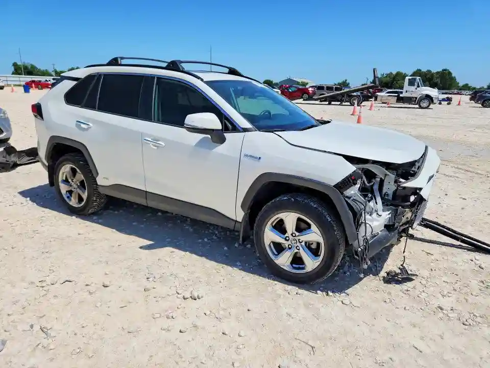 2T3D6RFV8MW025883 2021 TOYOTA RAV4-3