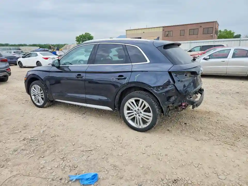 WA1BNAFY9J2195206 2018 AUDI Q5-1