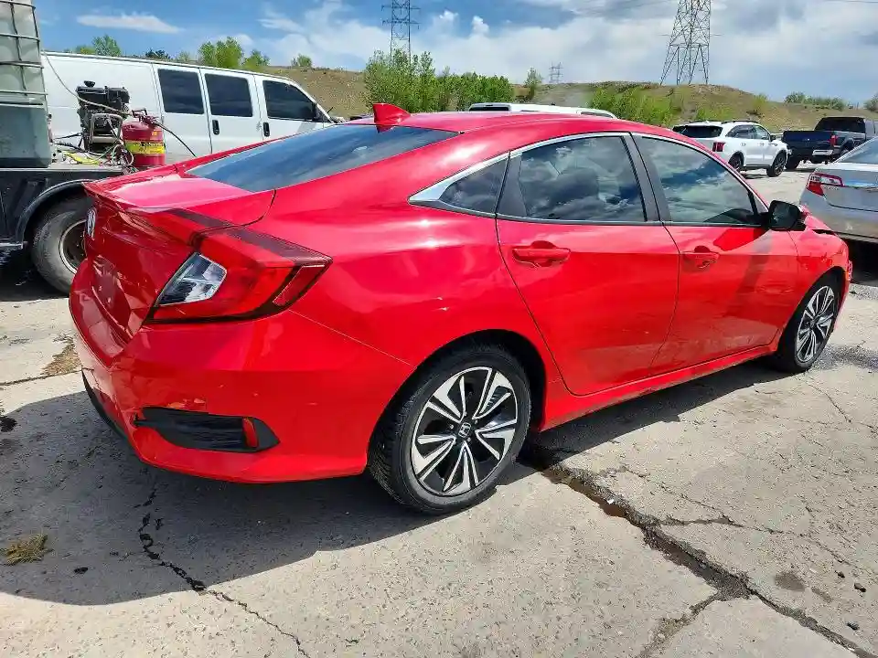 2HGFC1E32JH645869 2018 HONDA CIVIC-2