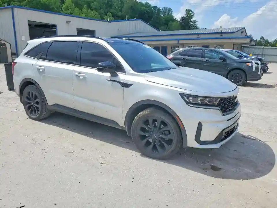 5XYRK4LFXNG086492 2022 KIA SORENTO-3