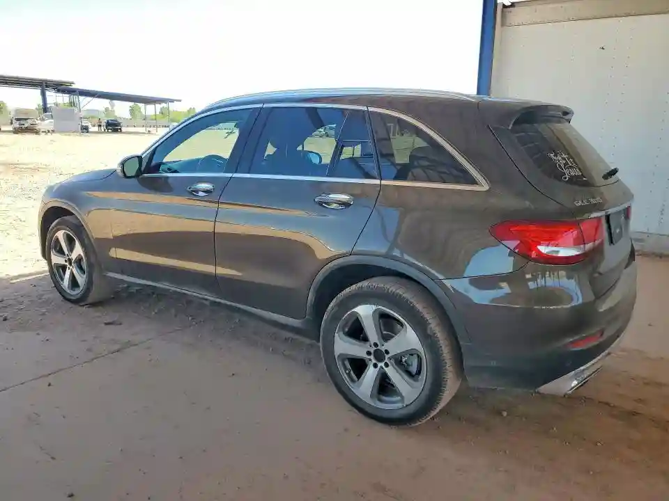WDC0G4JBXHV003449 2017 MERCEDES-BENZ GLC-CLASS-1
