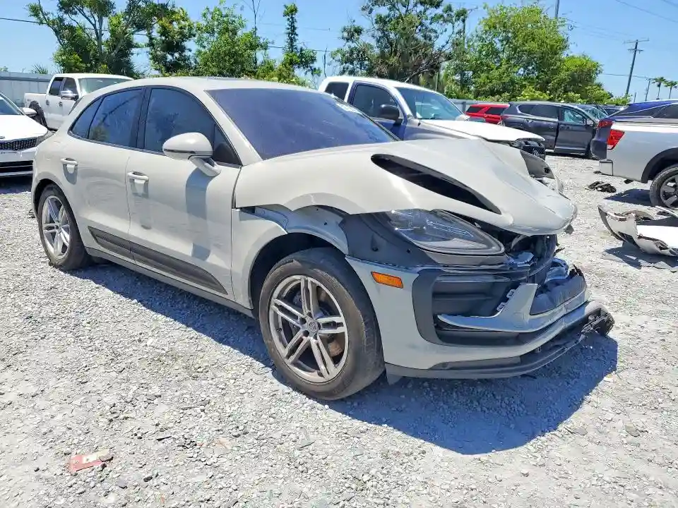WP1AA2A55NLB08898 2022 PORSCHE MACAN-3
