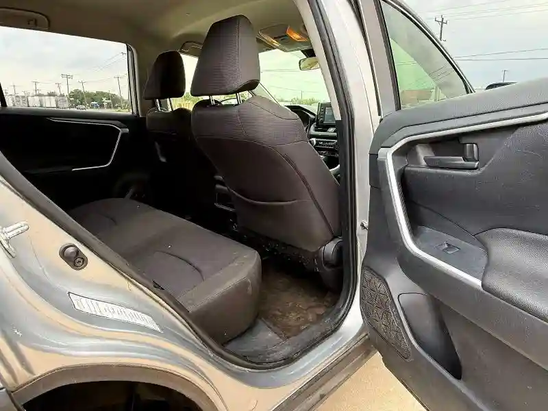 JTMF1RFV3KJ005186 2019 TOYOTA RAV4-5