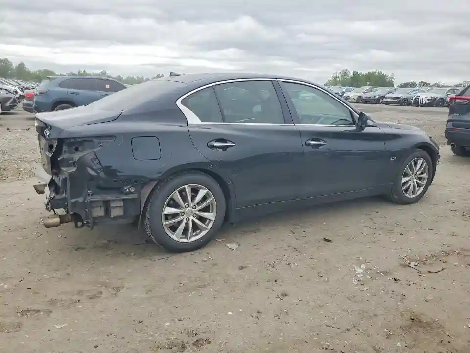 JN1EV7AP0HM738545 2017 INFINITI Q50-2
