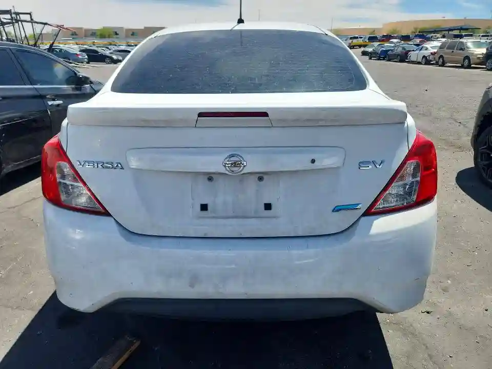 3N1CN7APXFL886118 2015 NISSAN VERSA-5