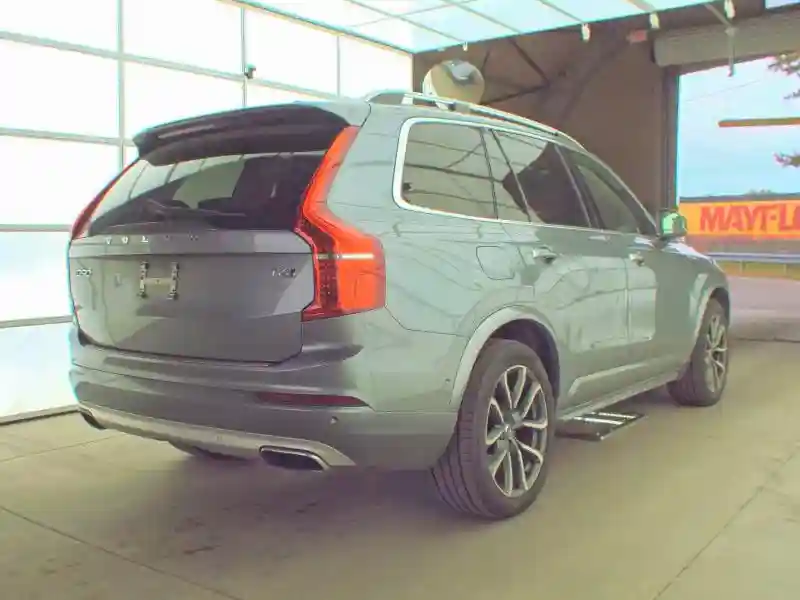 YV4A22PK1H1112147 2017 VOLVO XC90-3